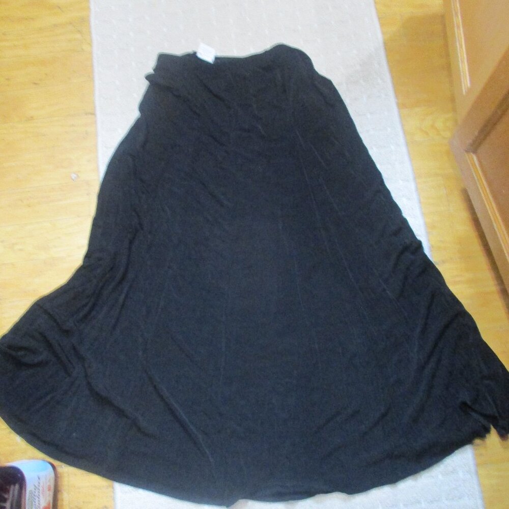 slinky travelers long black knit easycare aline skirt m l elastic